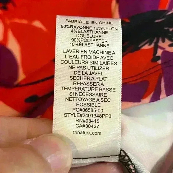 Trina Turk Women's Floral Bell Sleeve Dress Size S Multicolor Knee Length - Picture 6 of 9